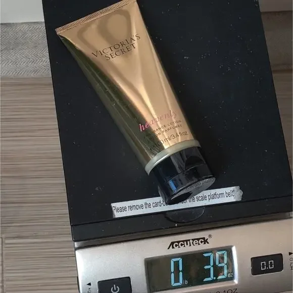Victoria's Secret Heavenly Body Lotion - Picture 2 of 7